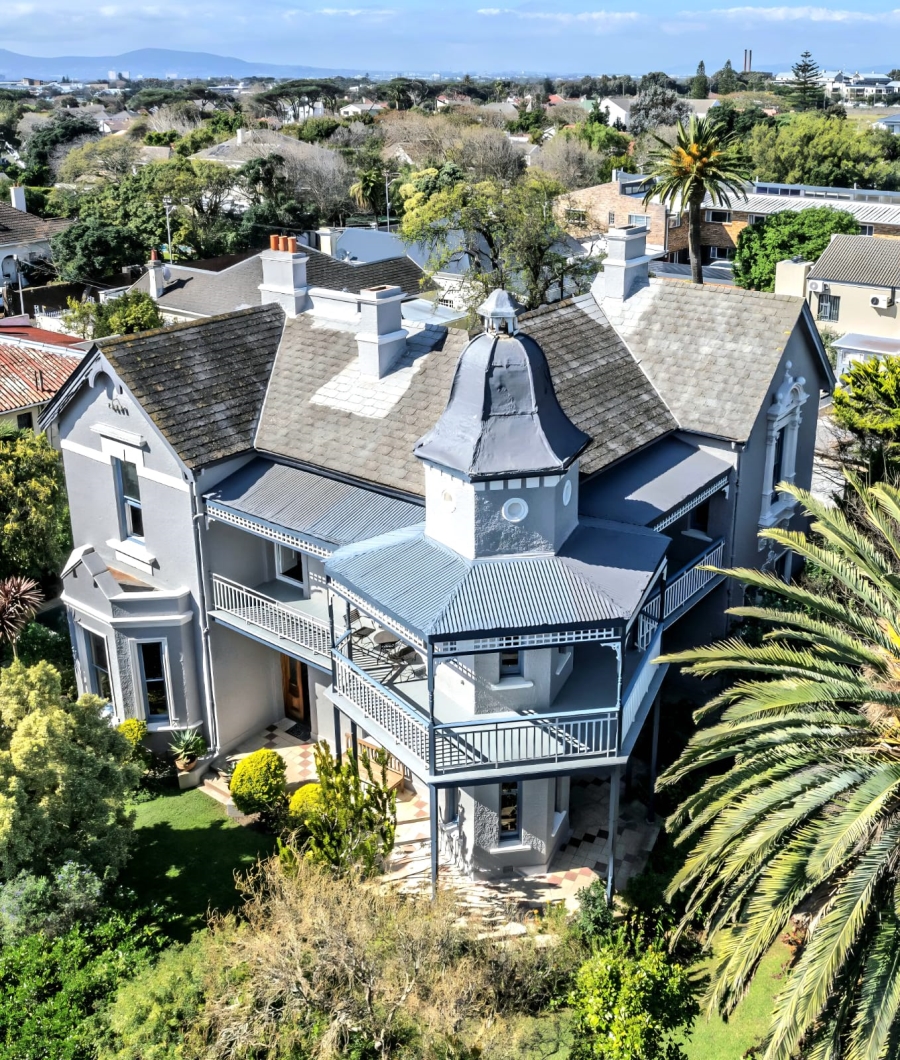 5 Bedroom Property for Sale in Rondebosch Western Cape